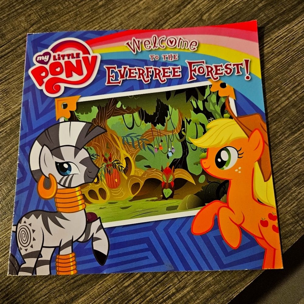 Preloved My Little Pony softcover book: Welcome to the Everfree Forest!